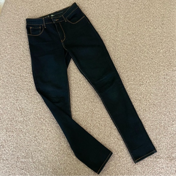 Levi’s Dark Blue Skinny Jeans *Taken In* - Picture 2 of 10